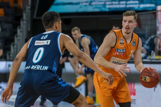 先进的生物 先进的生物